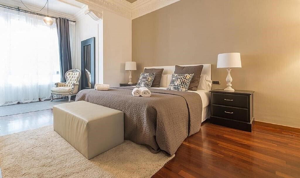 Изображение You Stylish Luxury City апартаменты