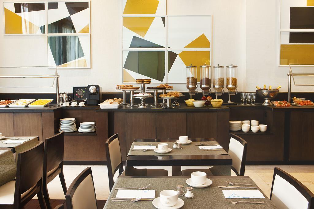 Территория Grupotel Gran Via 678 4*