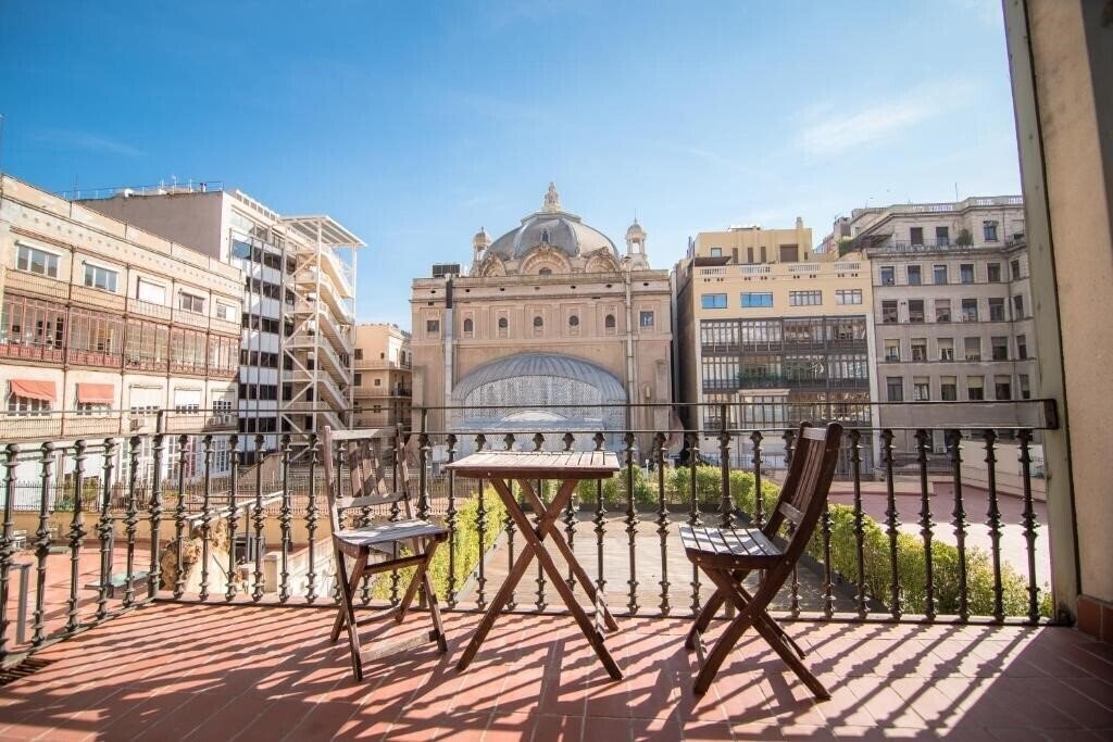 Вид Petit Palace Museum 4*