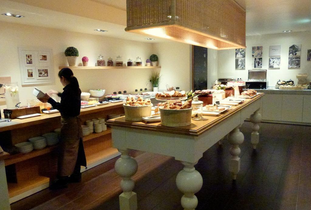 Панорама Royal Ramblas 4*