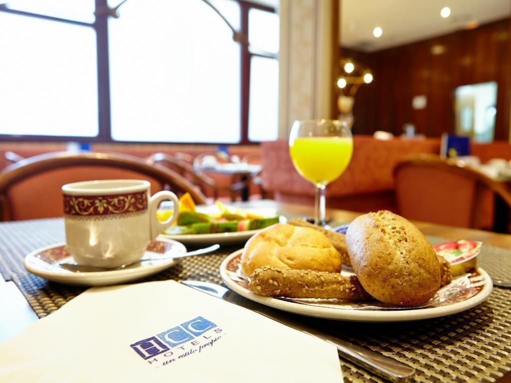 Апартаменти Hcc Regente 4*