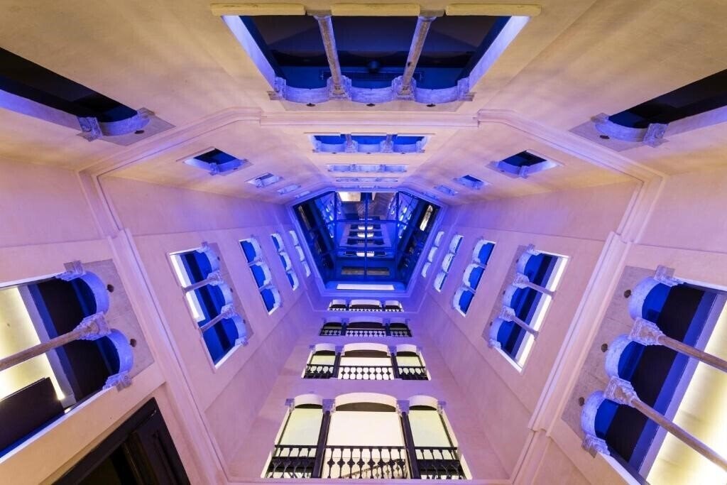 Территория Monument 5*