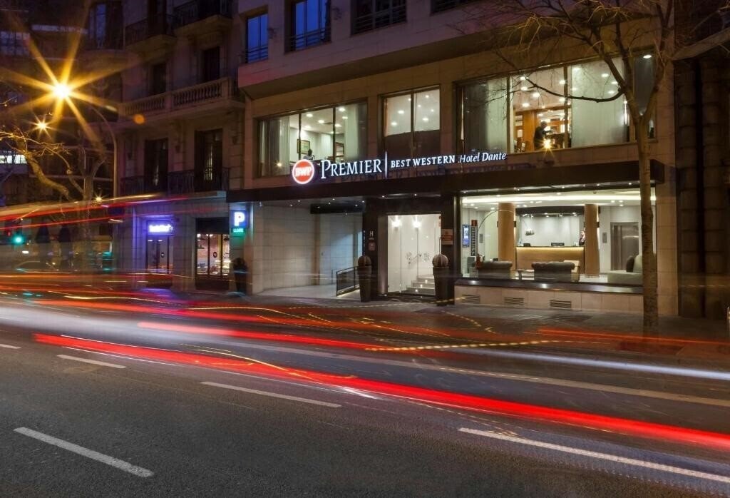 Панорама Best Western Premier Hotel Dante 4*