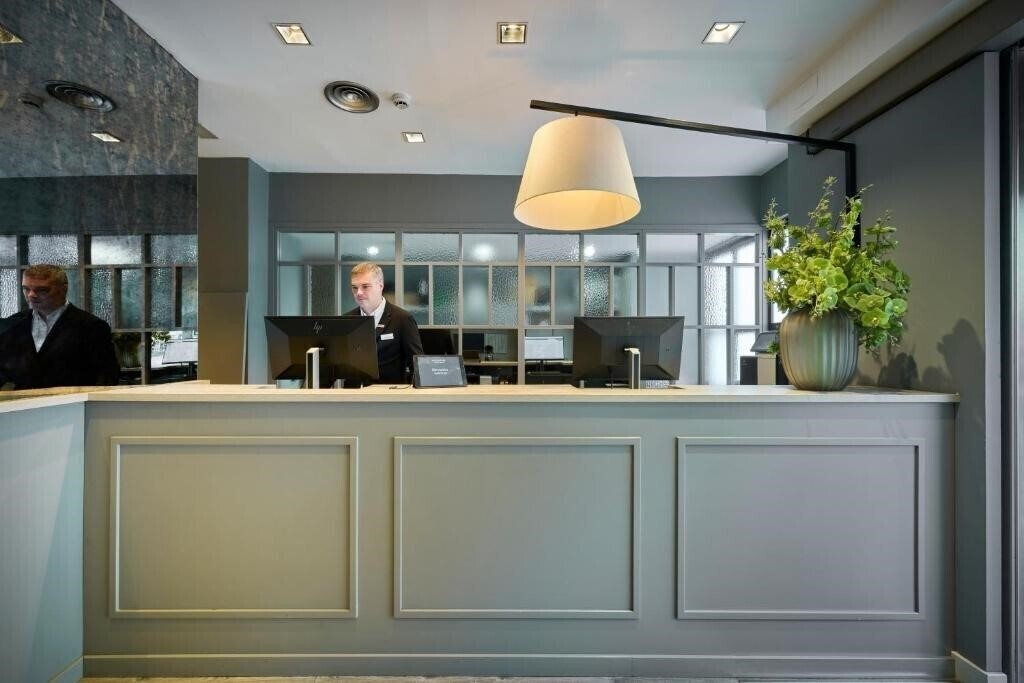 Апартаменти Hotel Vueling BCN by Hc 4*