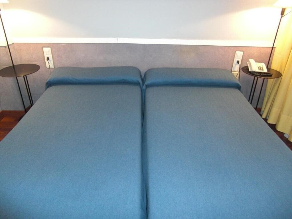 Панорама Apartamentos Descartes 3*