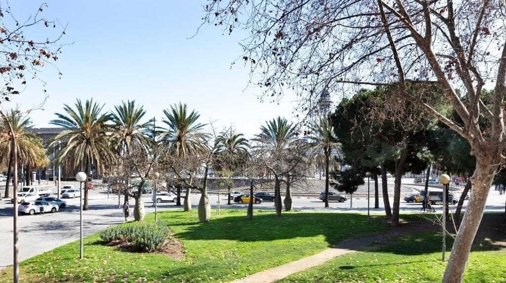 Вид Hostal Bcn Port 2*