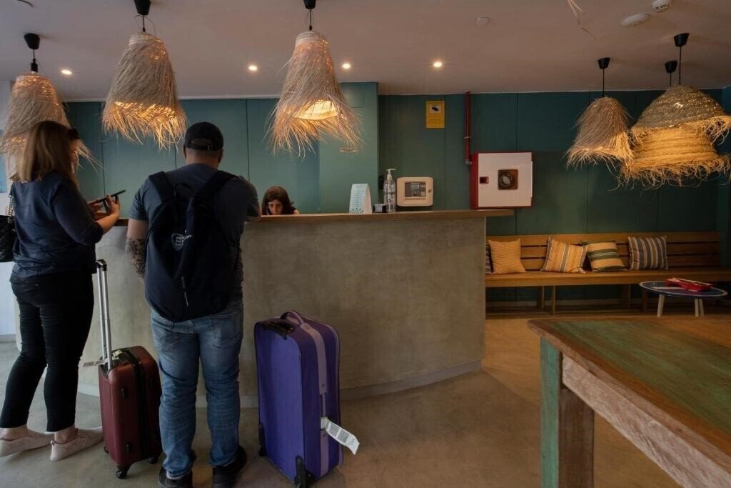 Територія Hostal Bcn Port 2*