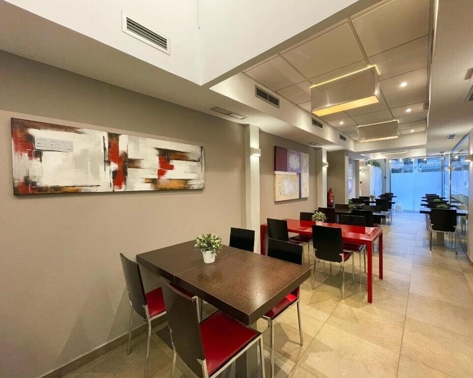 Територія Sant Antoni 2*