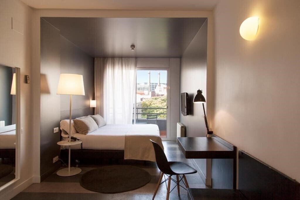 Вид Hotel Chic & Basic Ramblas 3*
