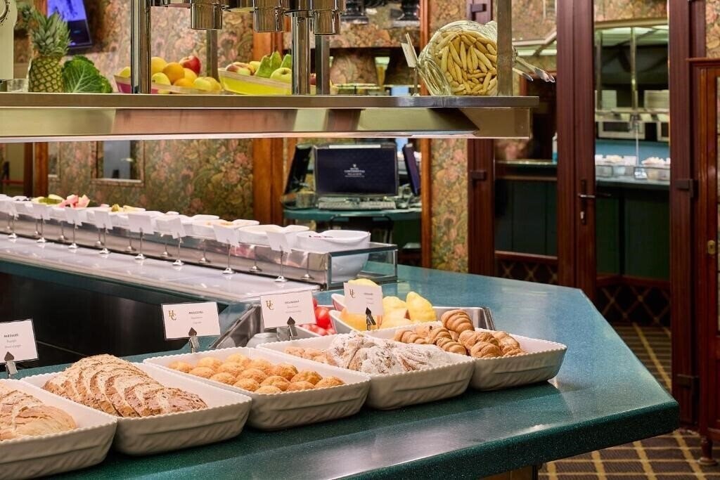 Панорама Continental Barcelona Hotel 3*