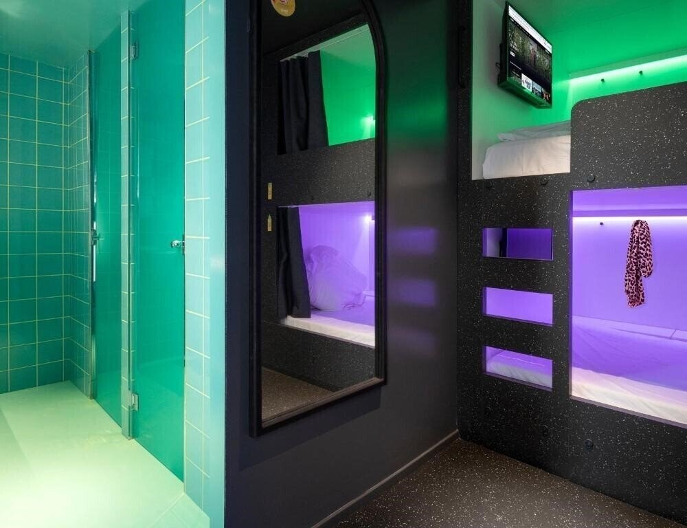 Панорама Amistat City Hostel 1*