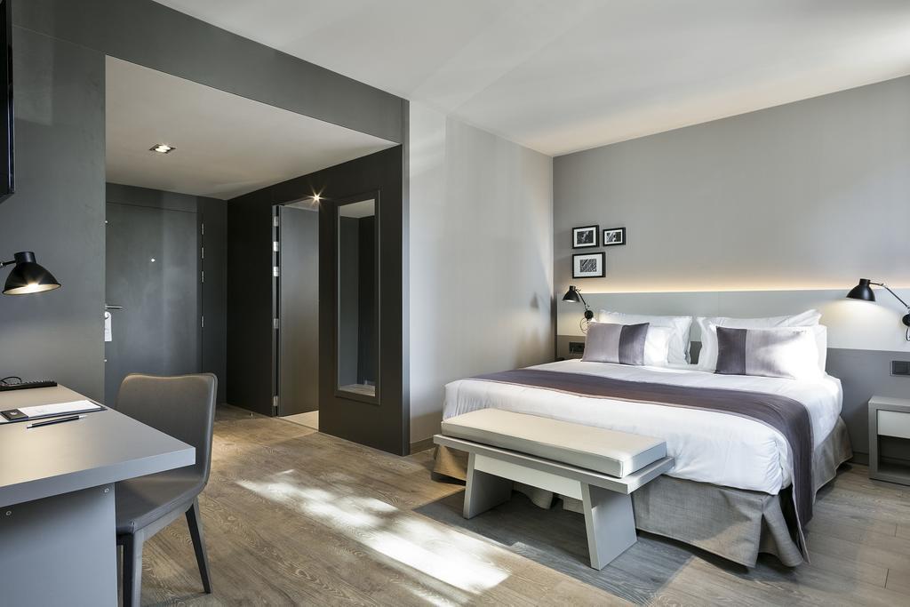 Готель Upper Diagonal 4*