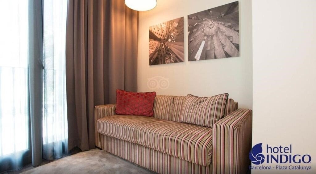 Вид Indigo Barcelona - Plaza Catalunya 4*