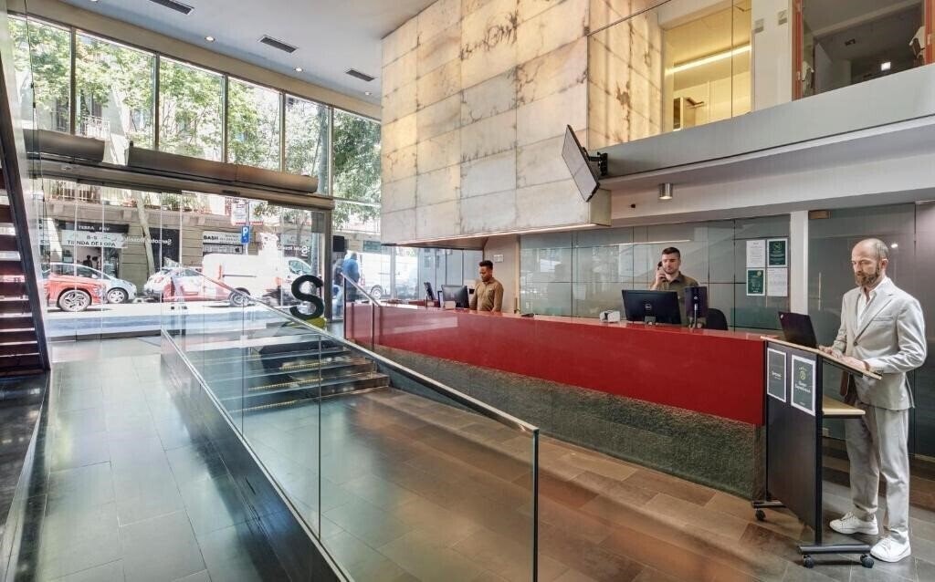 Территория Ayre Hotel Rosellon 4*