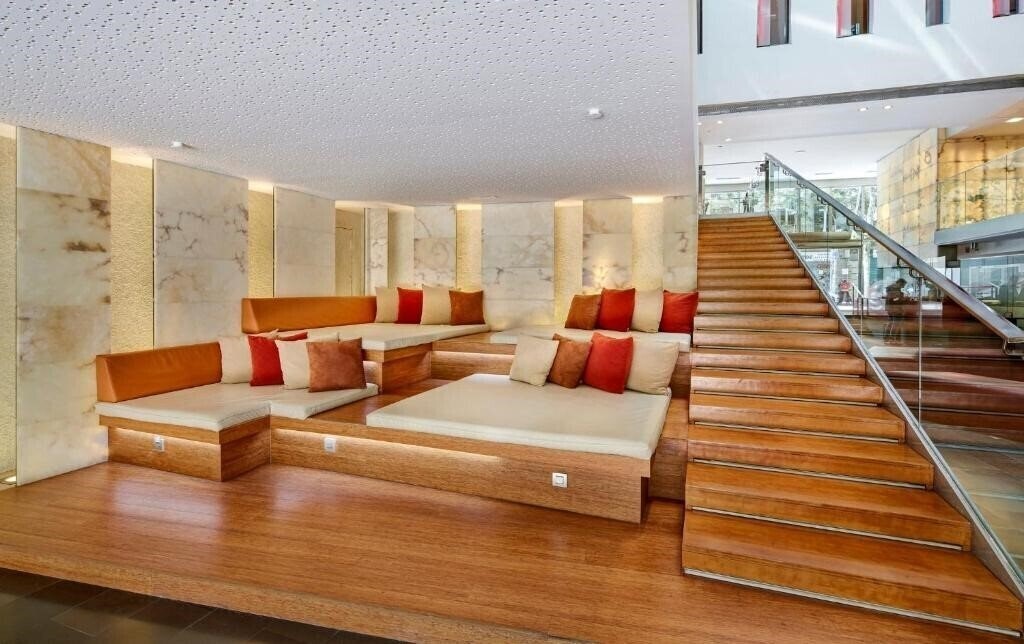 Апартаменты Ayre Hotel Rosellon 4*