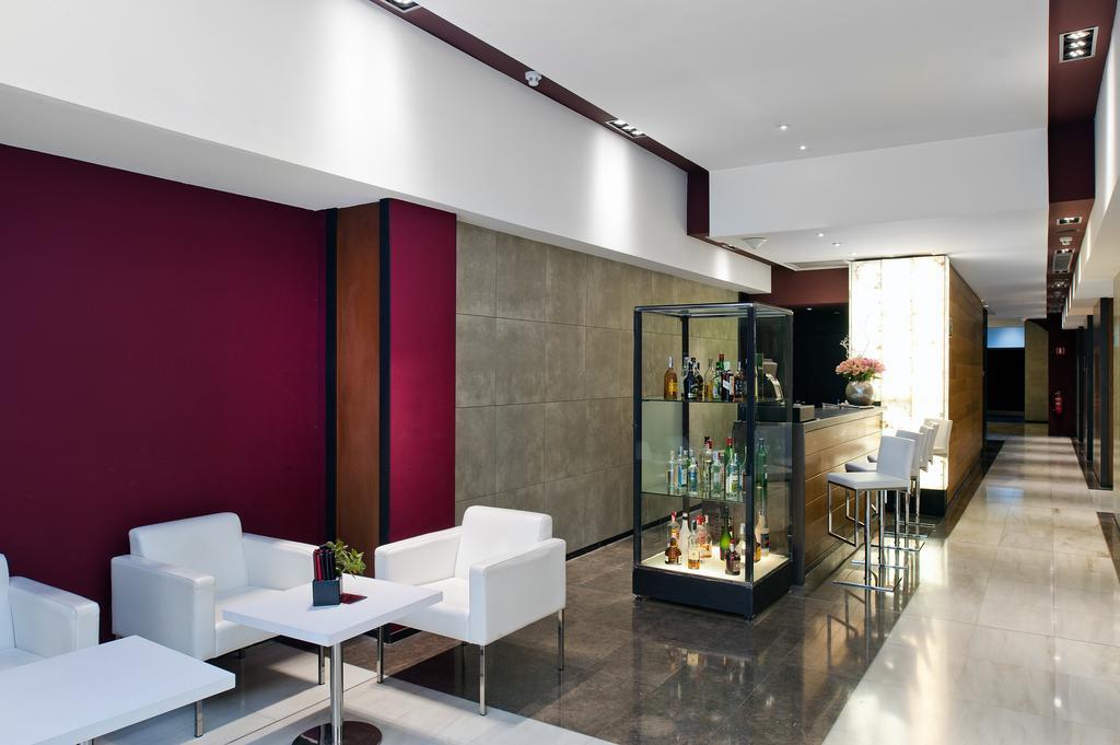 Апартаменти Catalonia Portal de L'Angel (ex. Catalonia Albinoni) 3*