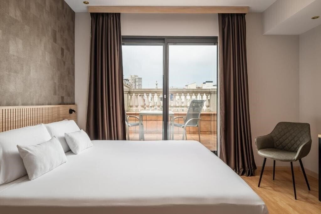 Панорама Sunotel Central 4*