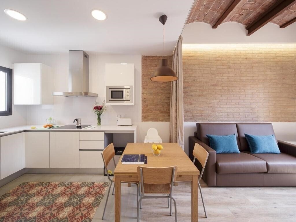 Отель Ssa Sagrada Familia Apartments 4*