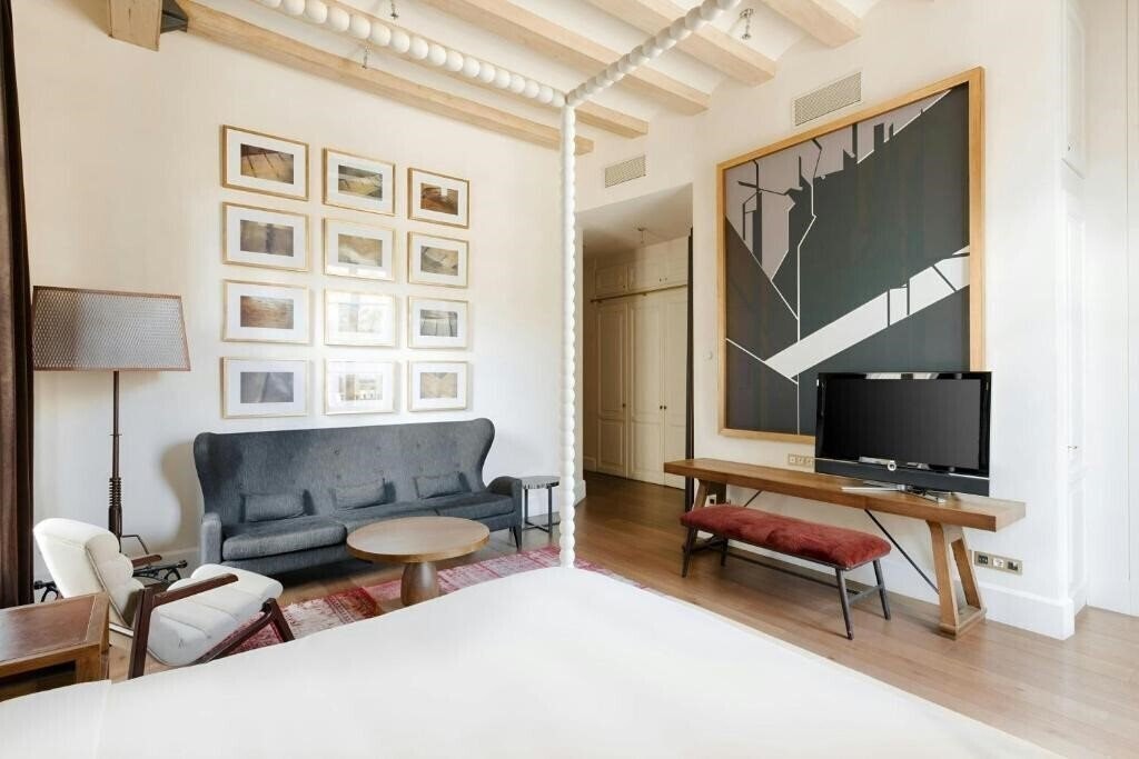 Апартаменты Hotel Do: Placa Reial 5*