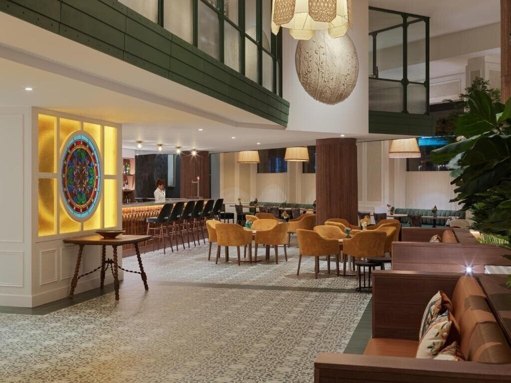 Апартаменты H10 Casanova 4*