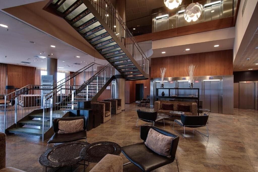 Панорама Badalona Tower 4*