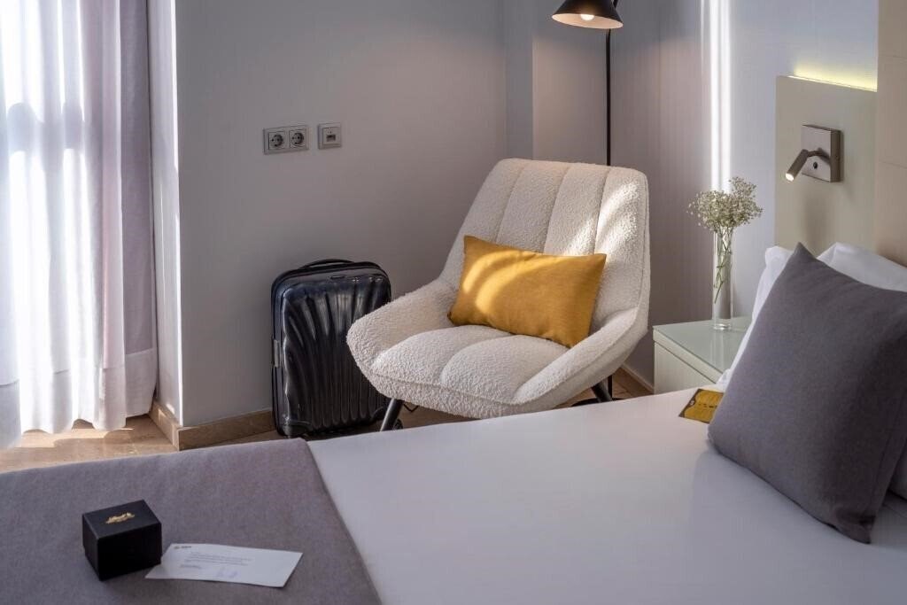 Панорама Del Port 3*