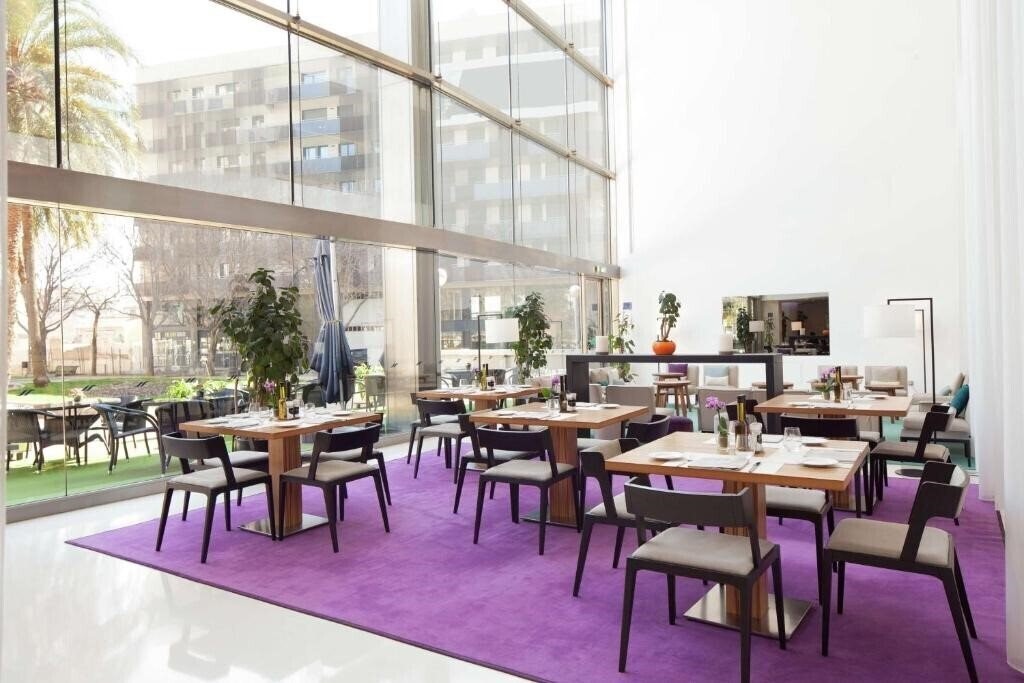 Панорама Hilton Barcelona 4*