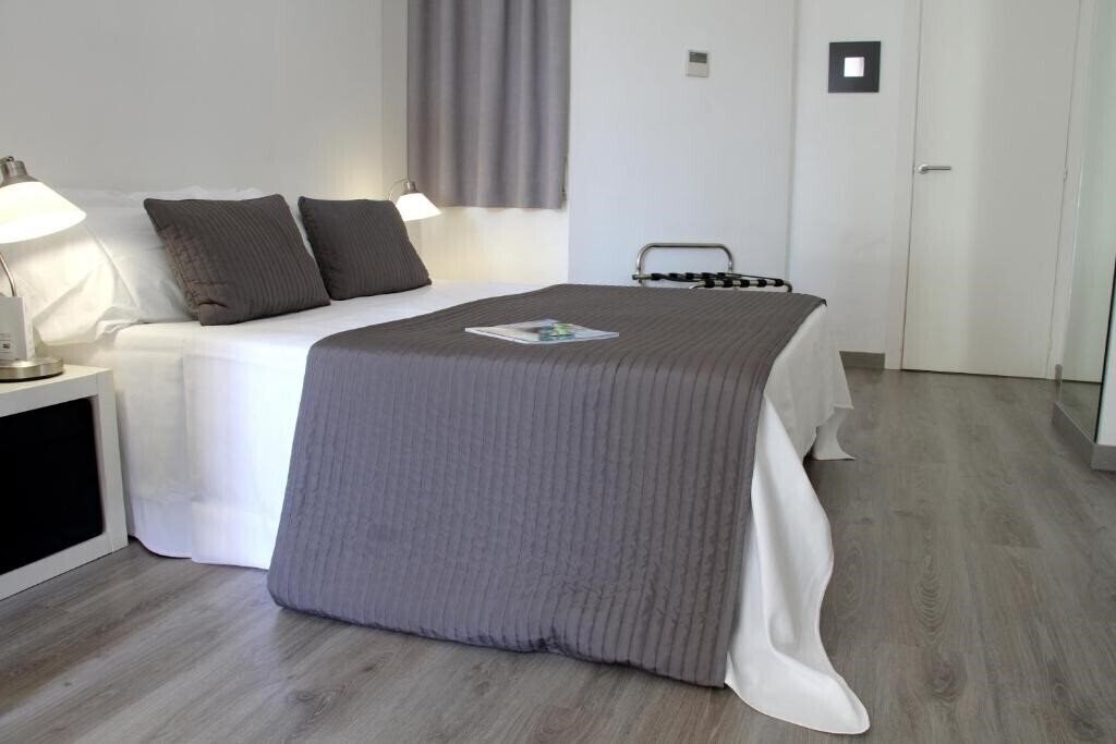 Вид Atenea Calabria Apartaments 3*