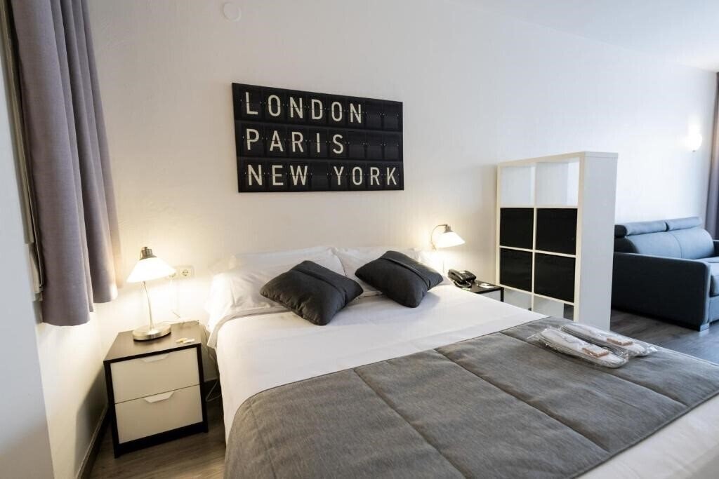 Панорама Atenea Calabria Apartaments 3*