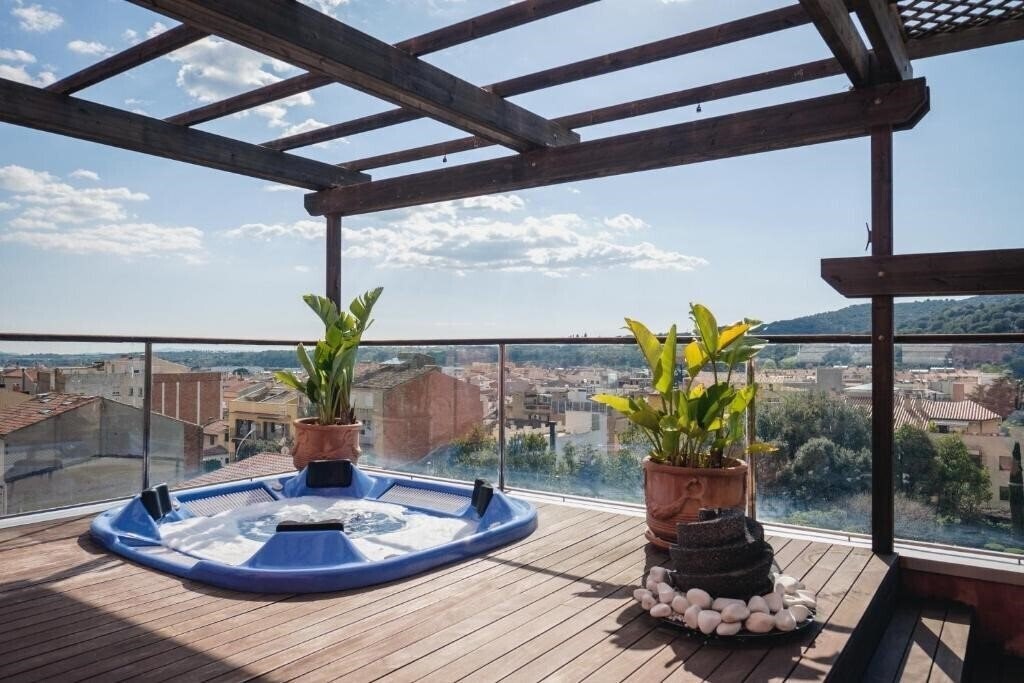 Панорама Hotel Blancafort SPA Termal (ex. Gran Hotel Balneario Blancafort, Establecimiento de Banos Blancafort) 4*