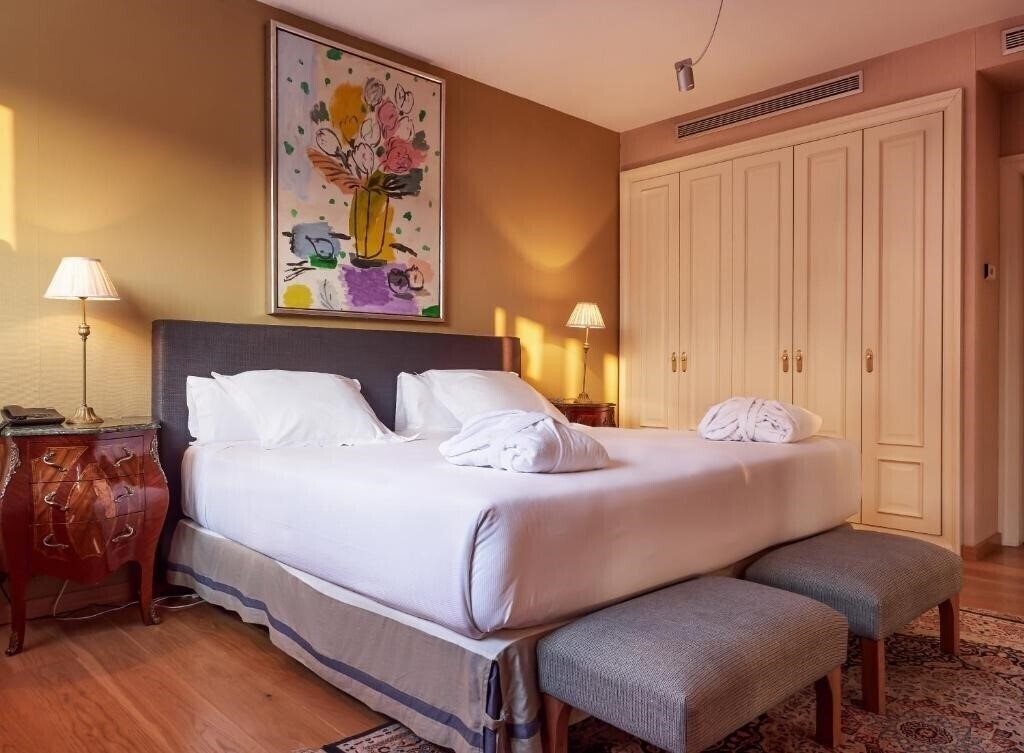 Фото Hotel Blancafort SPA Termal (ex. Gran Hotel Balneario Blancafort, Establecimiento de Banos Blancafort) 4*