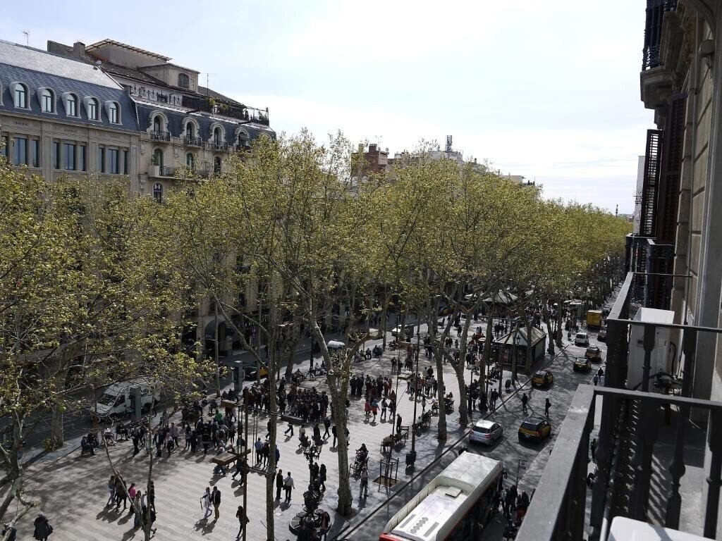 Апартаменти Monegal 2*