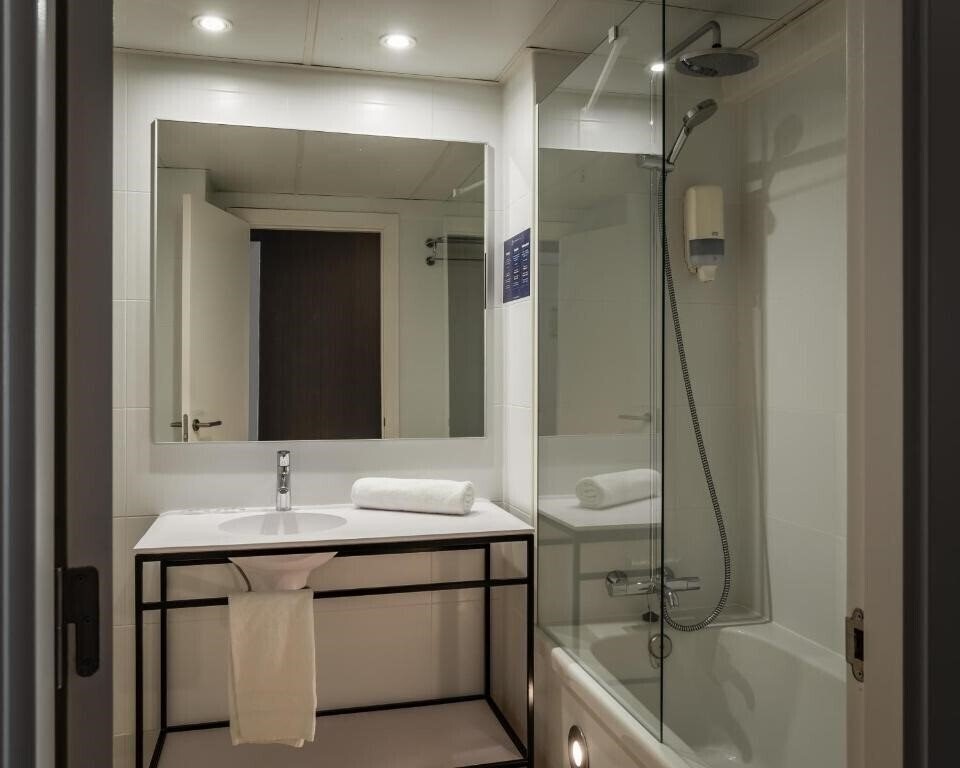 Территория Sagrada Familia 3*