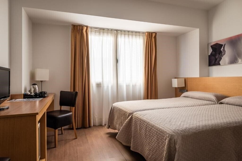 Апартаменты Sagrada Familia 3*