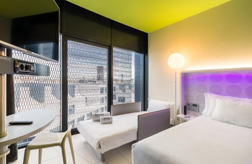 Вид Barcelo Raval 4*