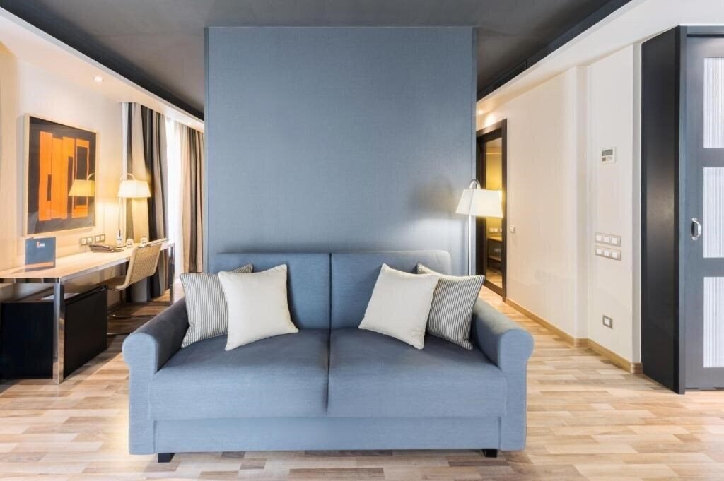 Панорама Jazz Hotel 3*