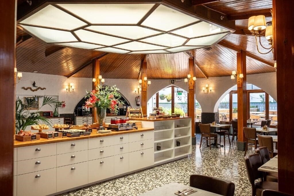 Фотографія Meson Castilla 2*