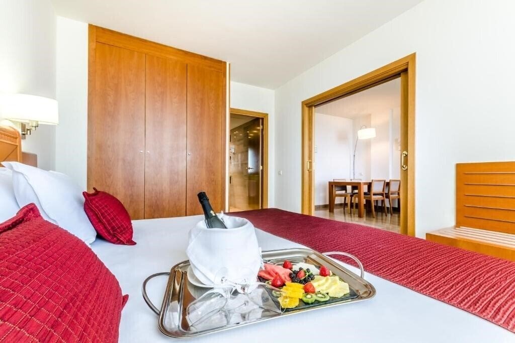 Панорама Hotel Exe Barbera Parc 4*