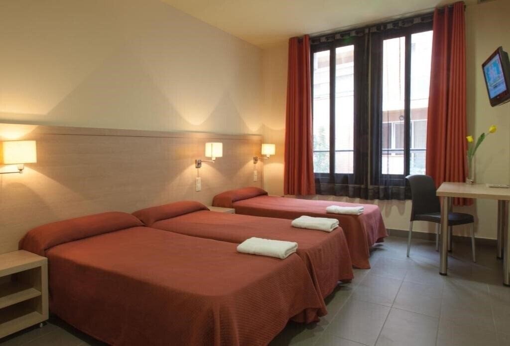 Панорама Residencia Erasmus Gracia 3*