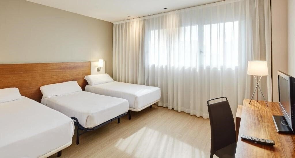 Вид Sercotel Ciutat de Montcada 4*