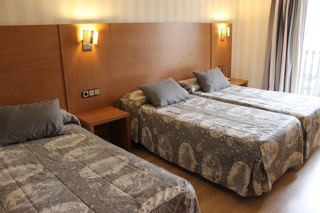 Территория Rivoli Ramblas 3*