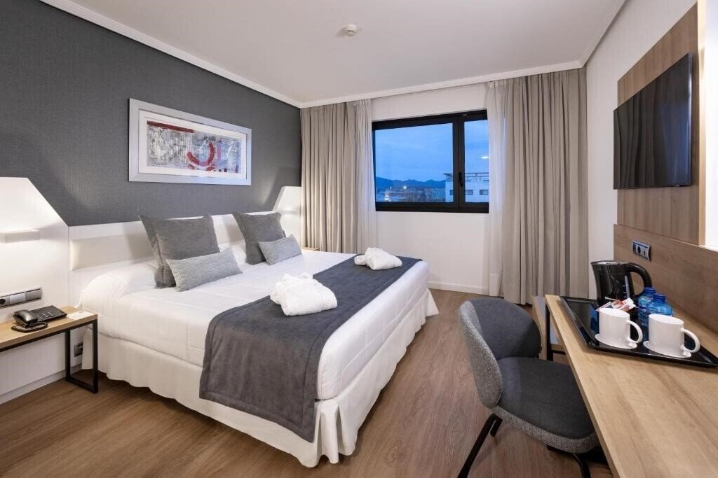 Готель FRONTAIR CONGRESS 4*