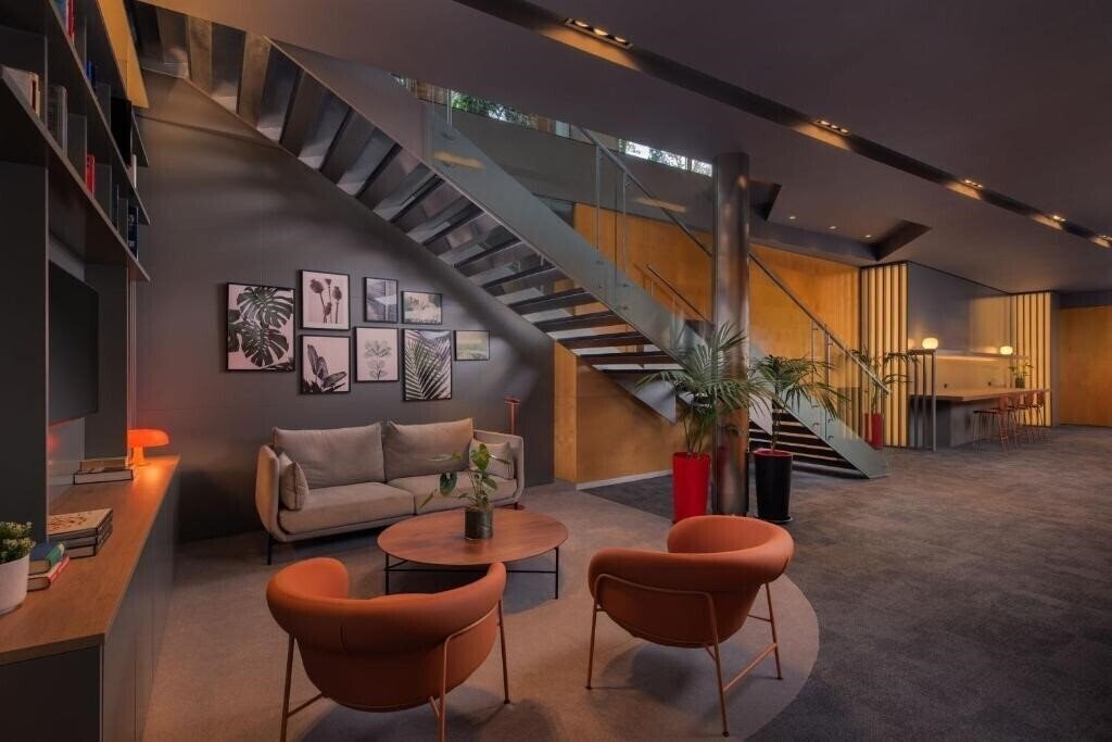 Панорама Four Points By Sheraton Barcelona Diagonal 3*