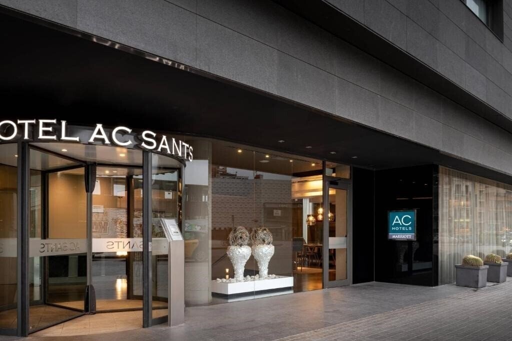 Апартаменты Ac Sants 4*