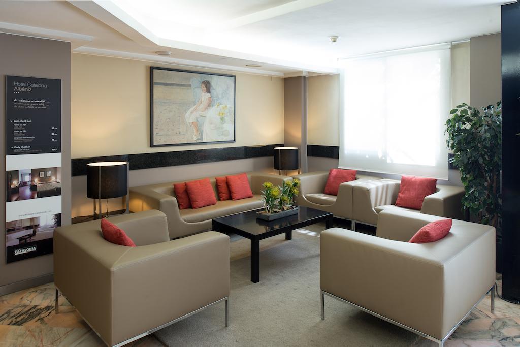 Фото Hotel Catalonia Albeniz 3*