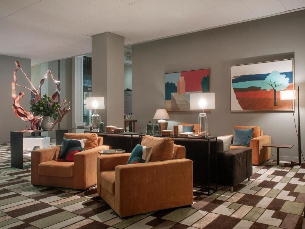 Панорама Grand Hotel Central 4*