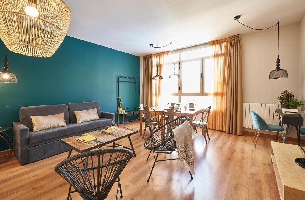 Отель Barcelona Sants Station Apartments апартаменты