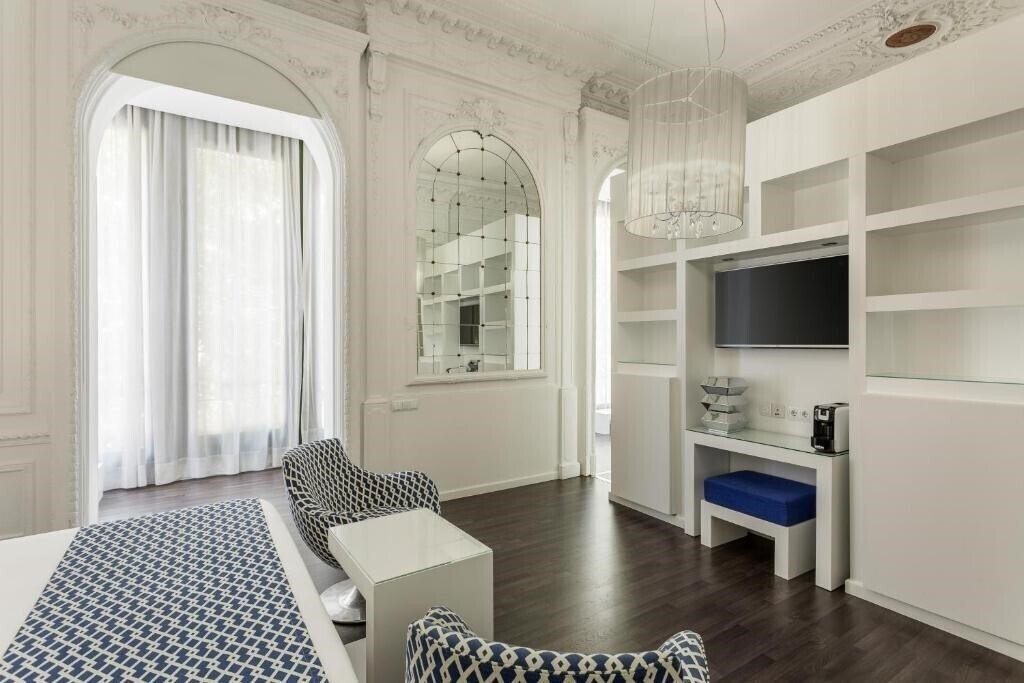 Зображення Room Mate Carla 4*