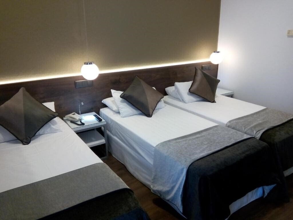 Панорама Hotel Moderno 3*