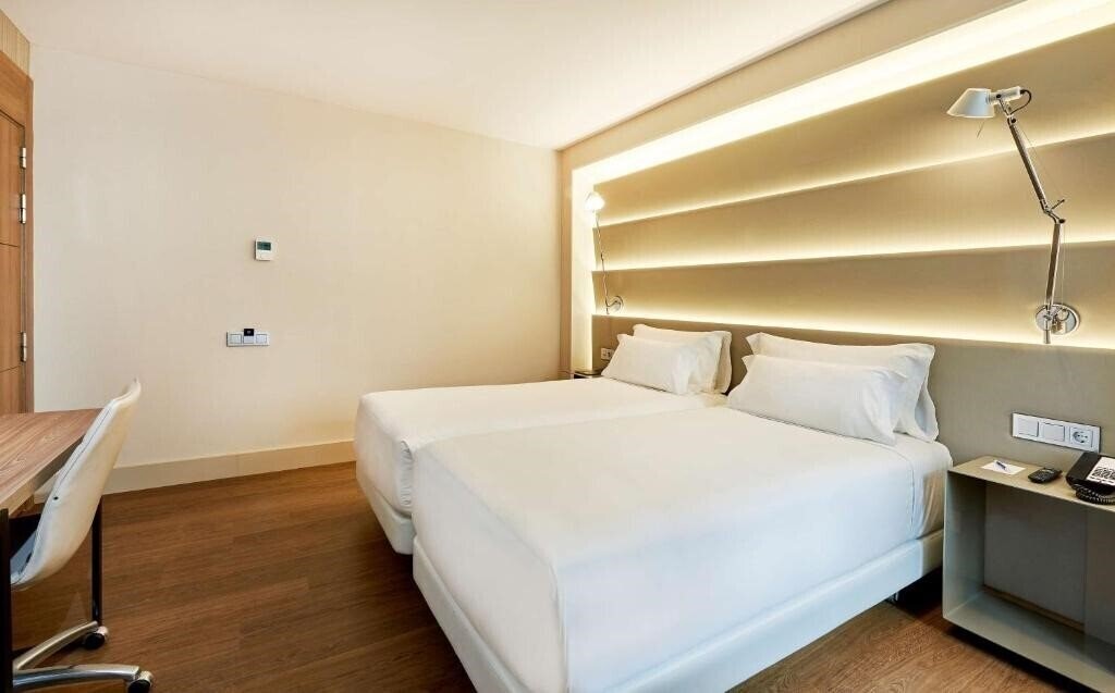 Вид Nh Sants Barcelona 4*